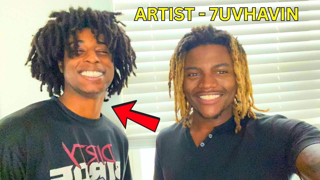 7uvhavin standing beside StackModeChris after the website build collaboration