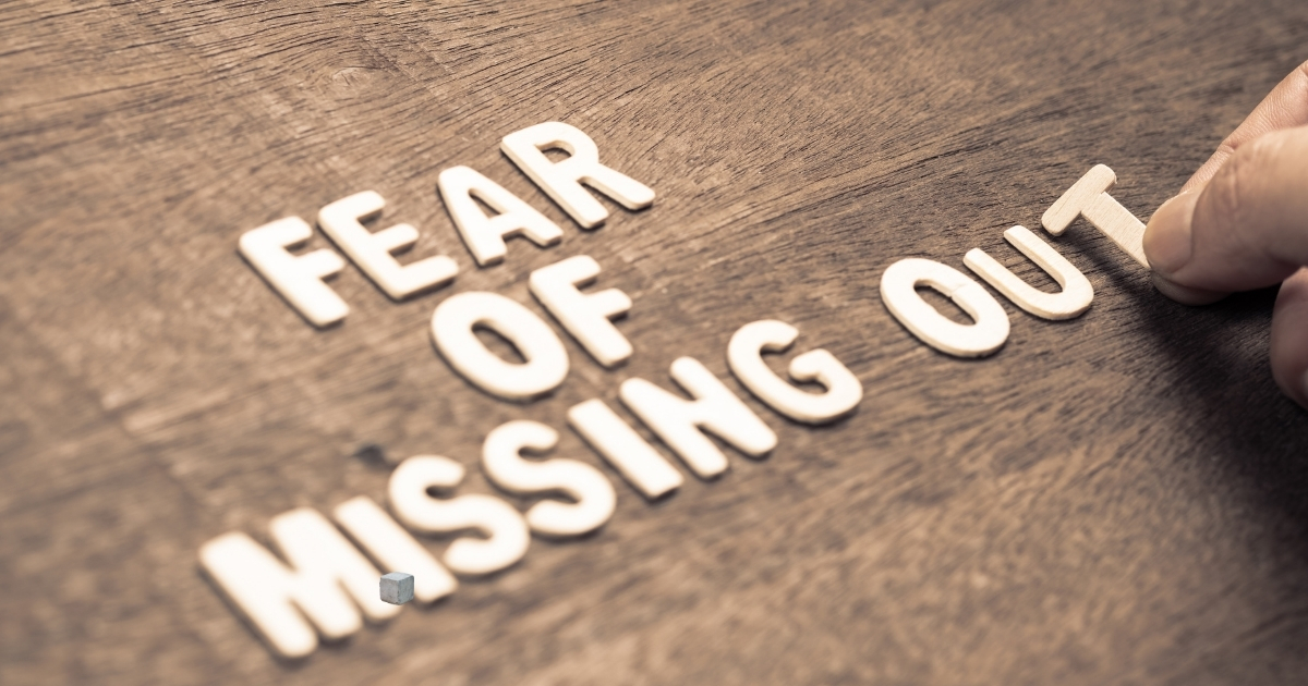 Fear of missing out trading image
